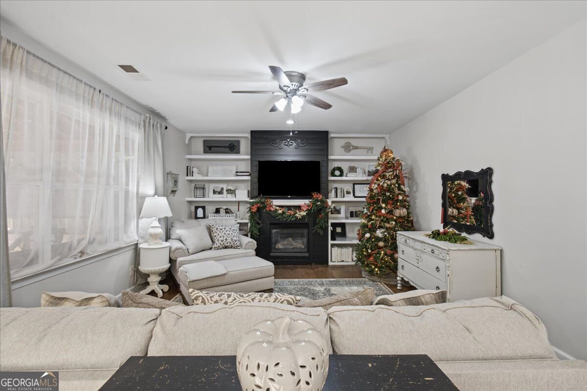 211 Woodview Lane Woodstock - Photo 14