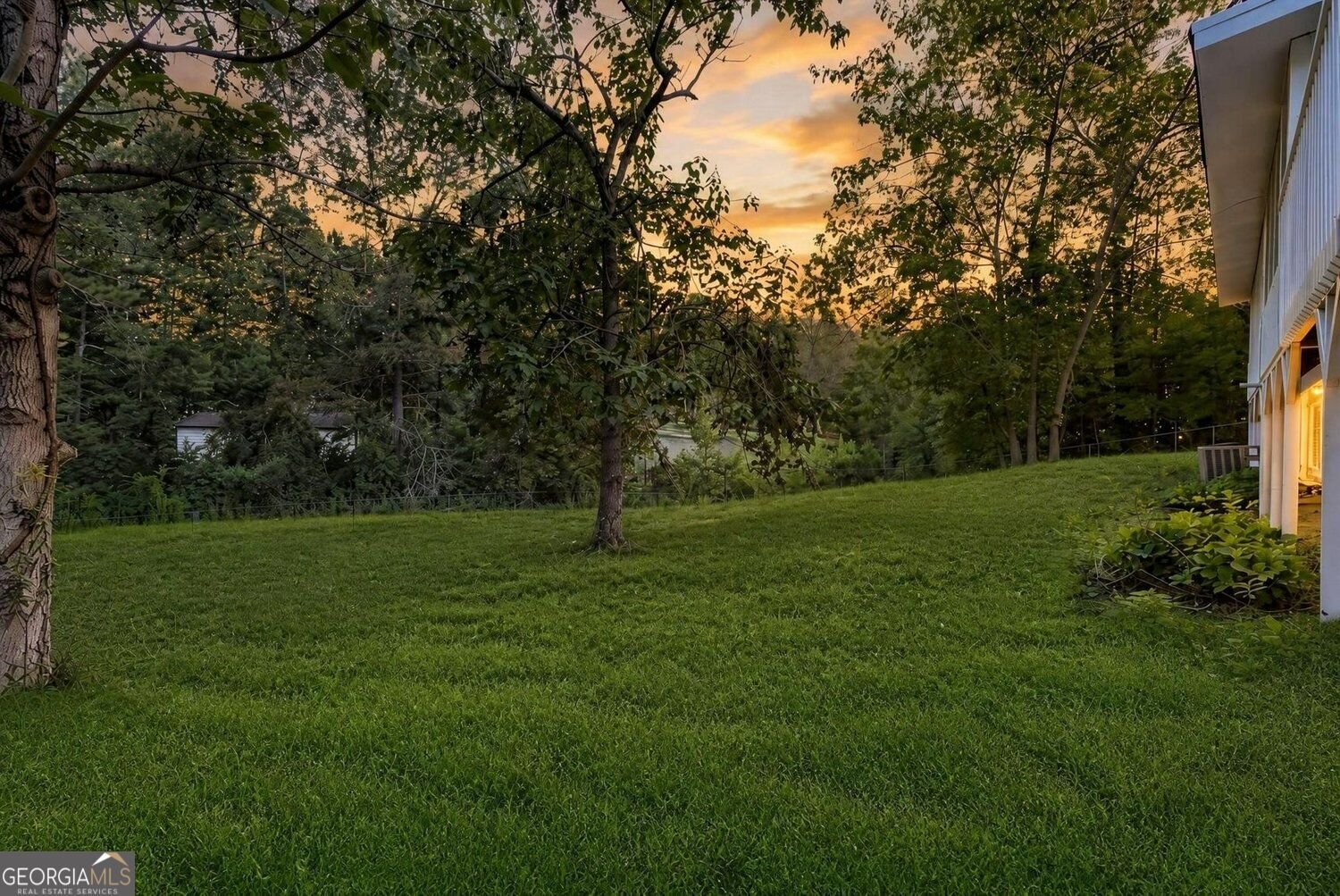 710 Seals Road Dallas - Photo 35