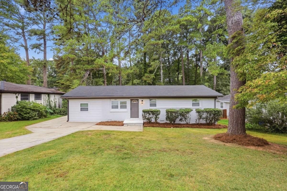 1961 Glenmar Drive Decatur - main photo