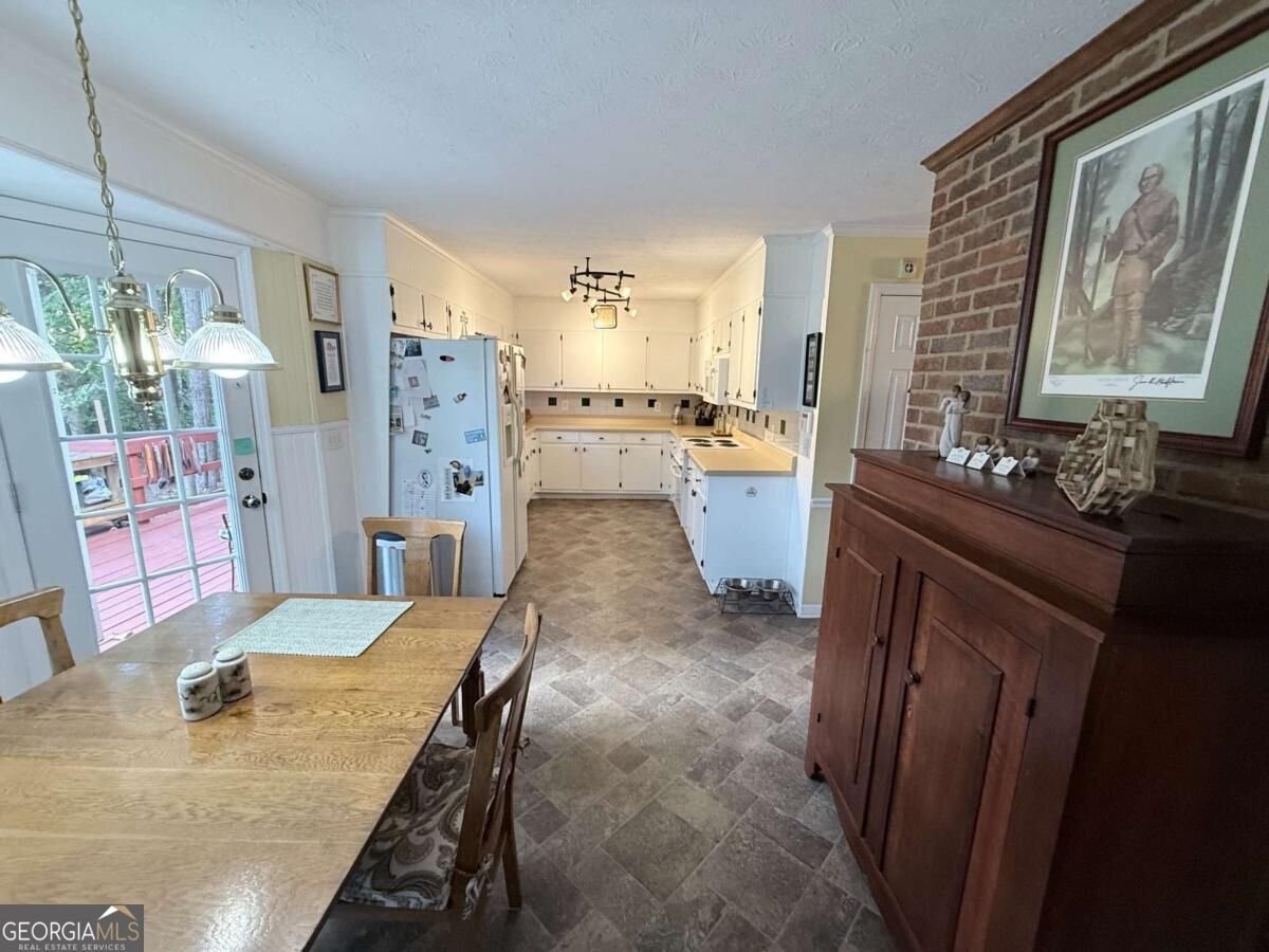 4761 Kensington Lane Conyers - Photo 11