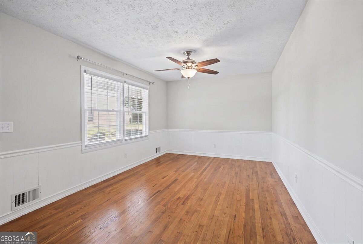 2293 Briarwood Circle Conyers - Photo 12