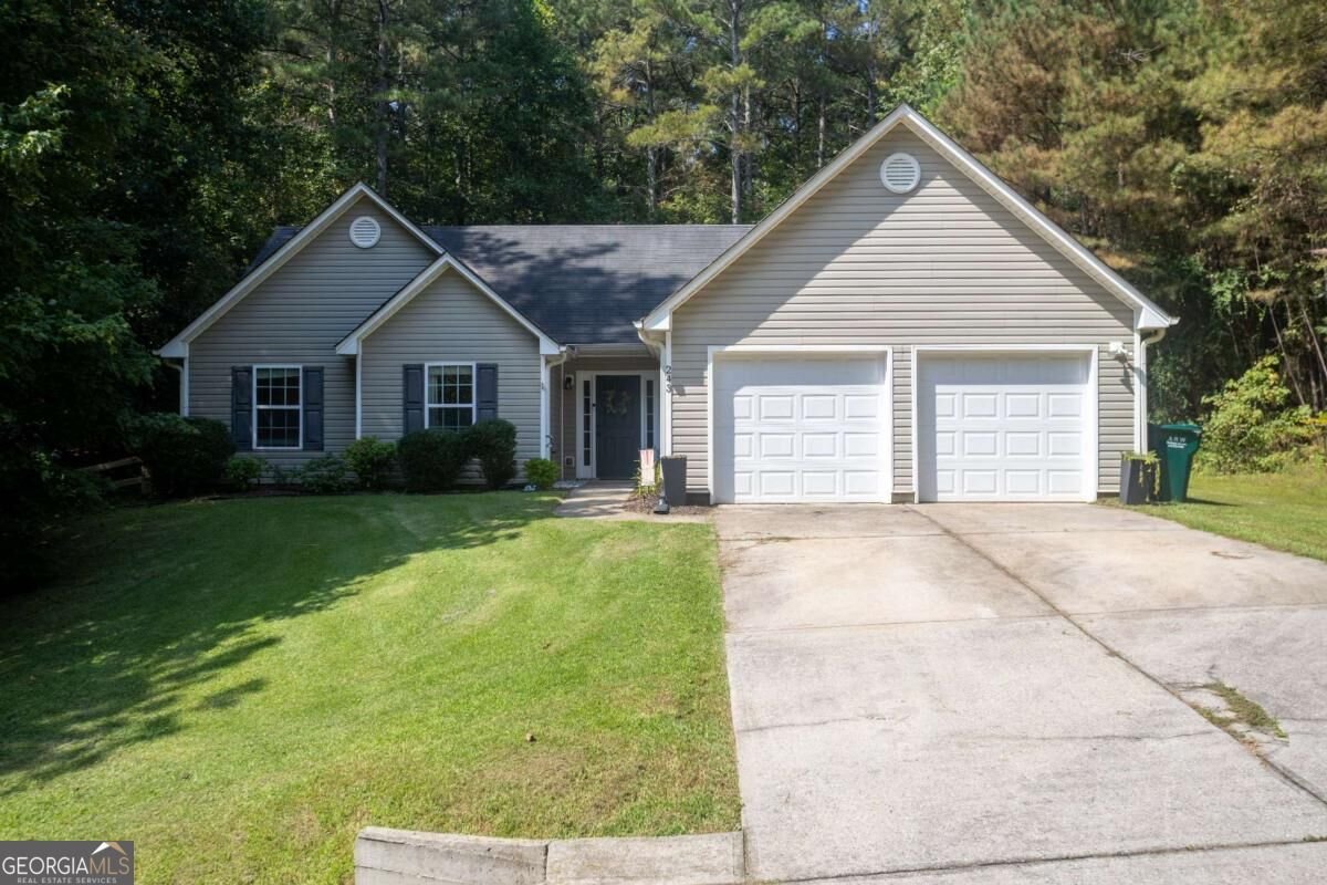 243 Pine Tree Drive Dawsonville - main photo