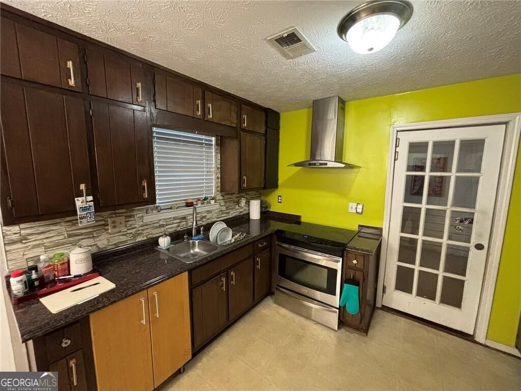 3709 Charlotte Drive Rex - Photo 11