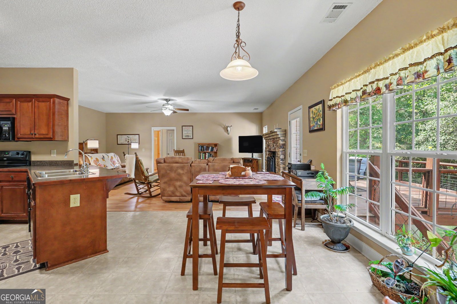 830 Lord Fleming Road Comer - Photo 19