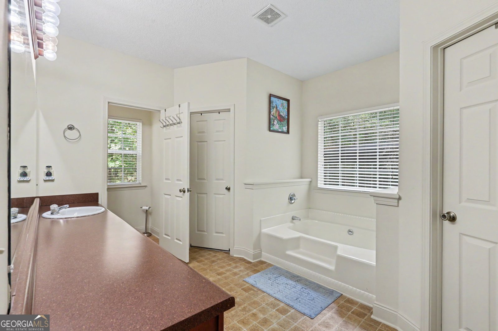 830 Lord Fleming Road Comer - Photo 28