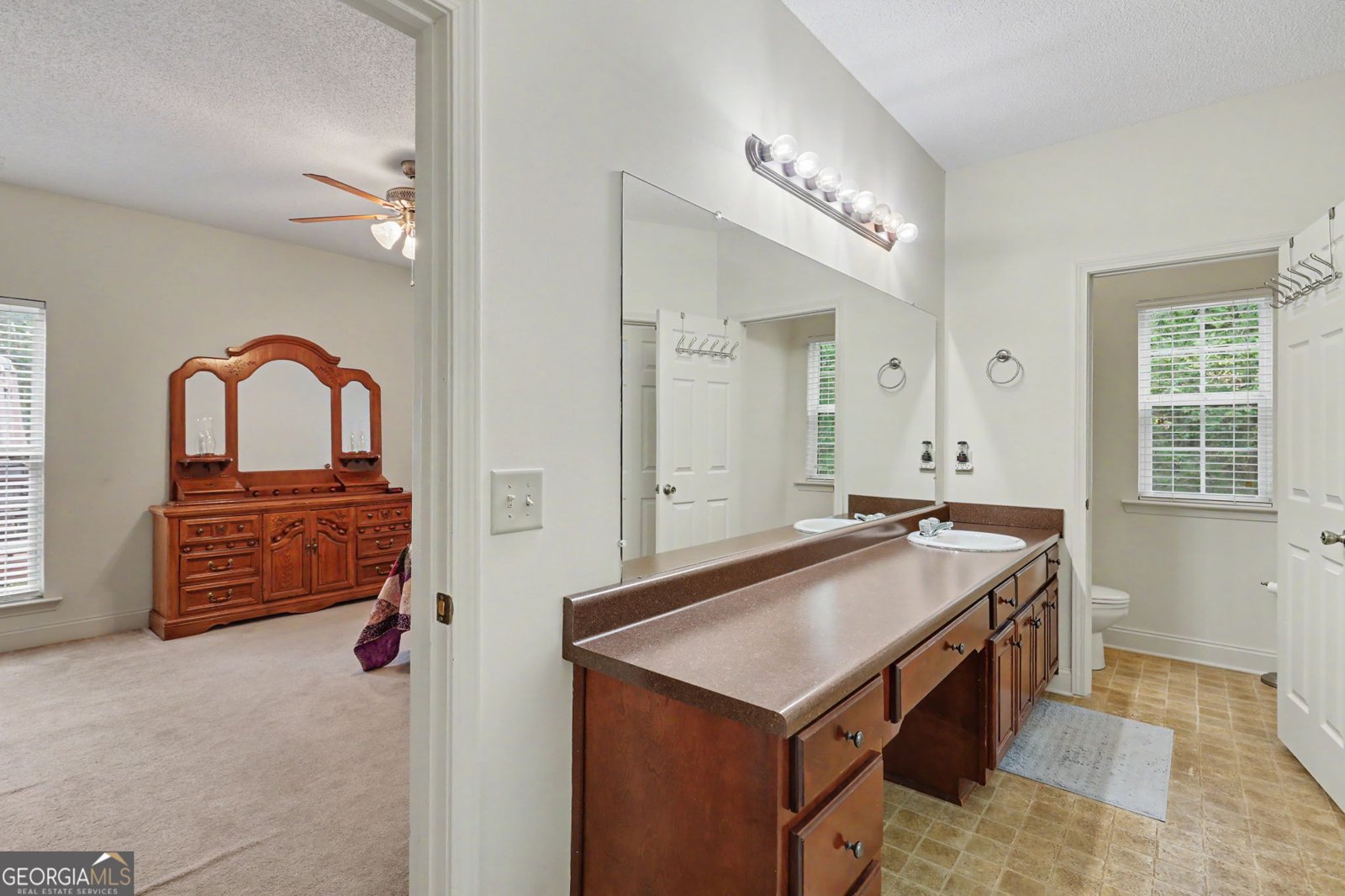 830 Lord Fleming Road Comer - Photo 32