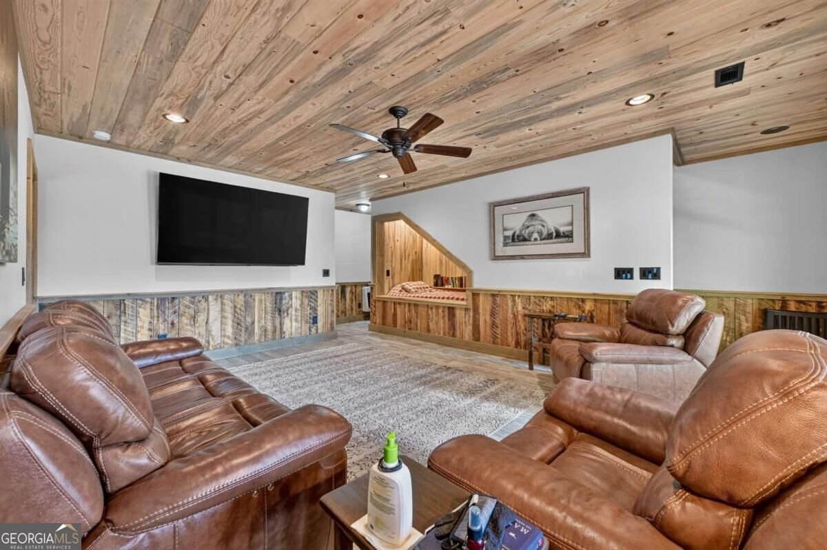 274 Hot House Drive Mineral Bluff - Photo 31