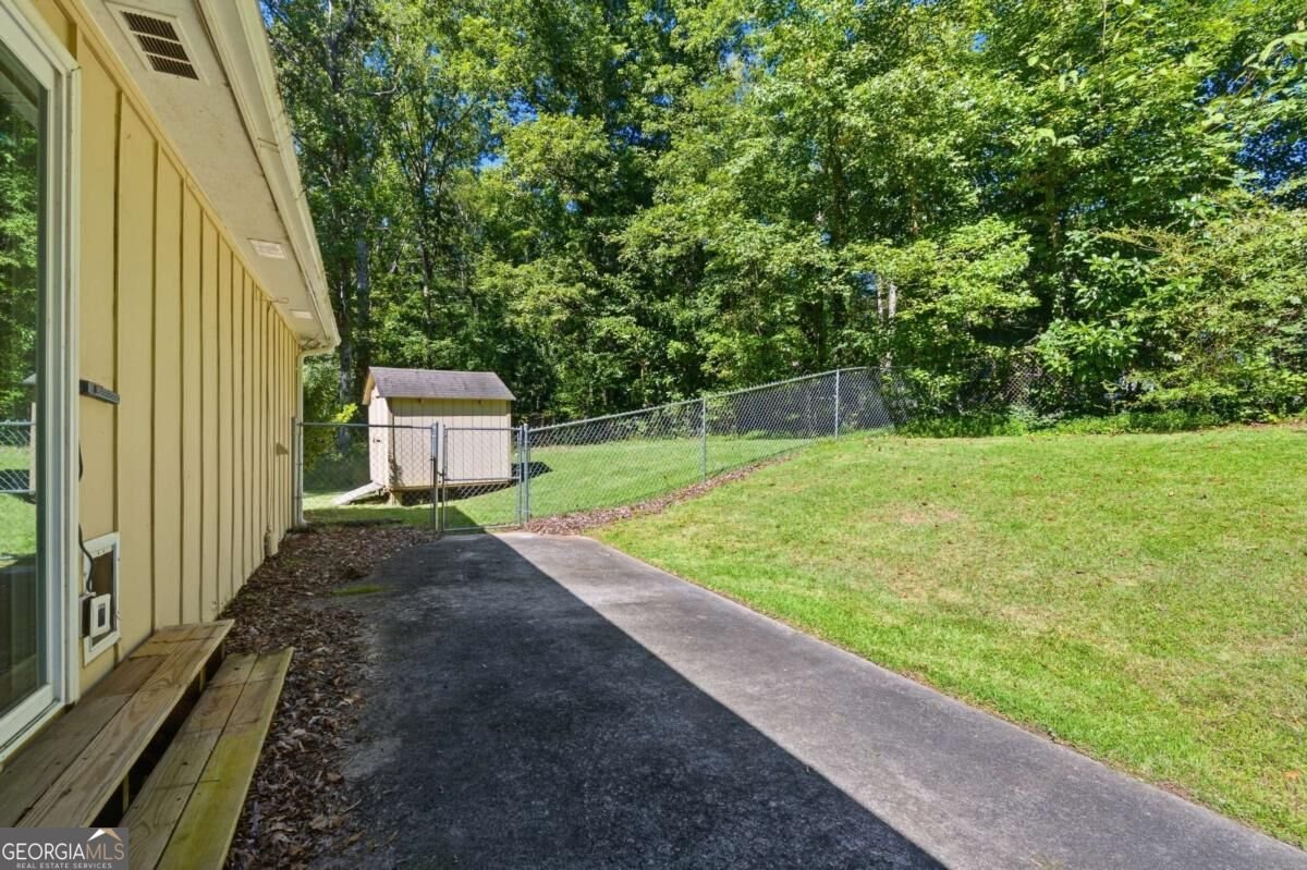 490 Valley Creek Road Mableton - Photo 39