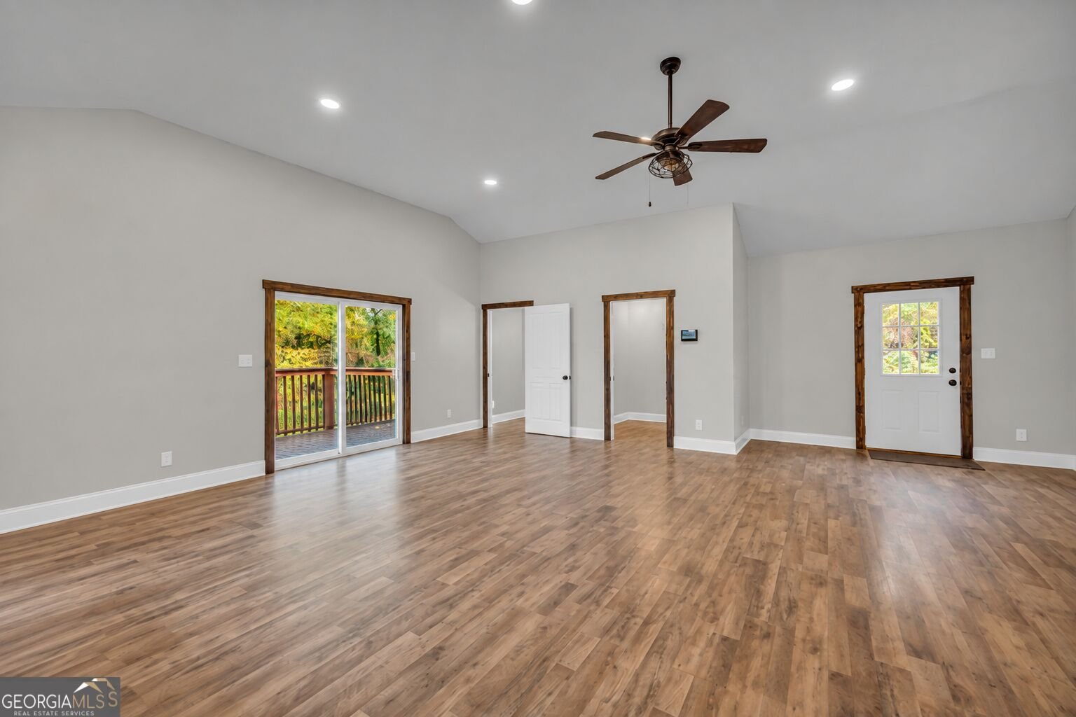 1060 Stephens Street Greensboro - Photo 6