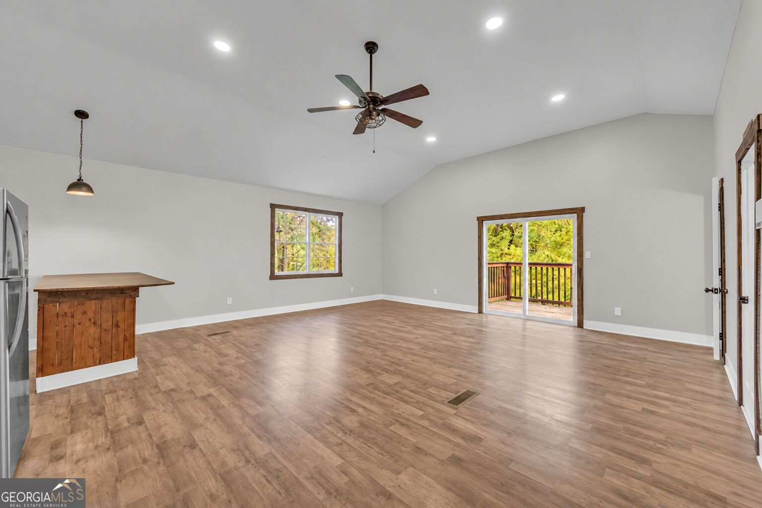 1060 Stephens Street Greensboro - Photo 7