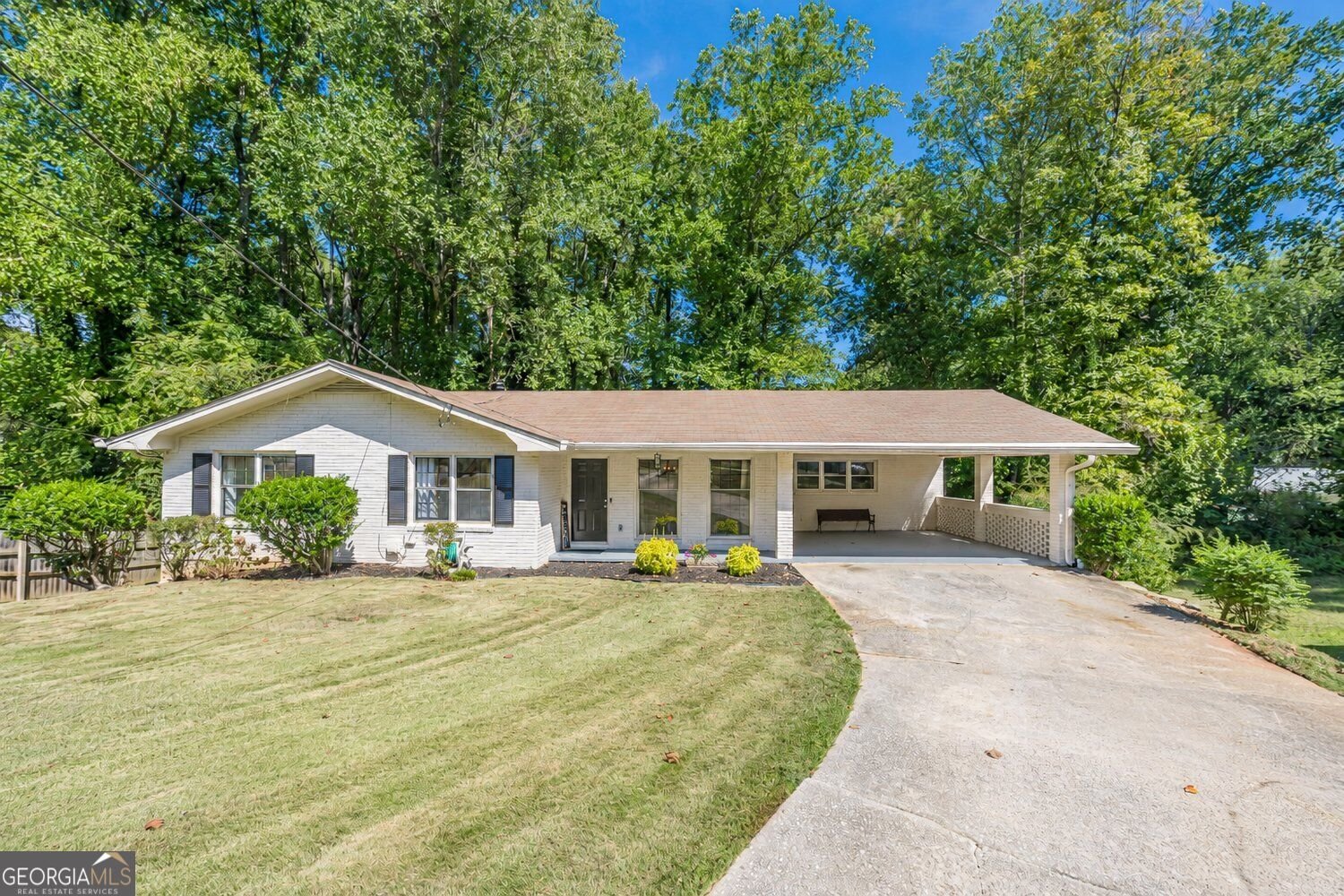 2670 Kelly Lake Court Decatur - main photo