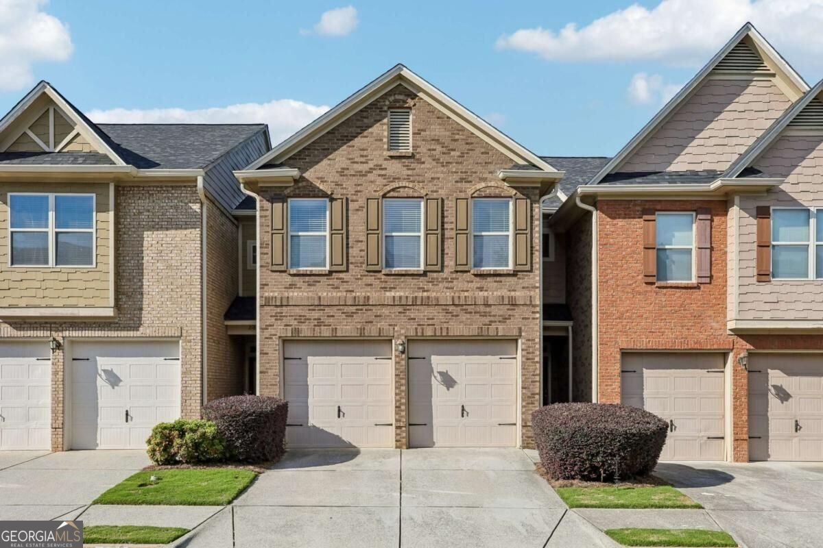2187 Oakland Grove Place Lawrenceville - main photo
