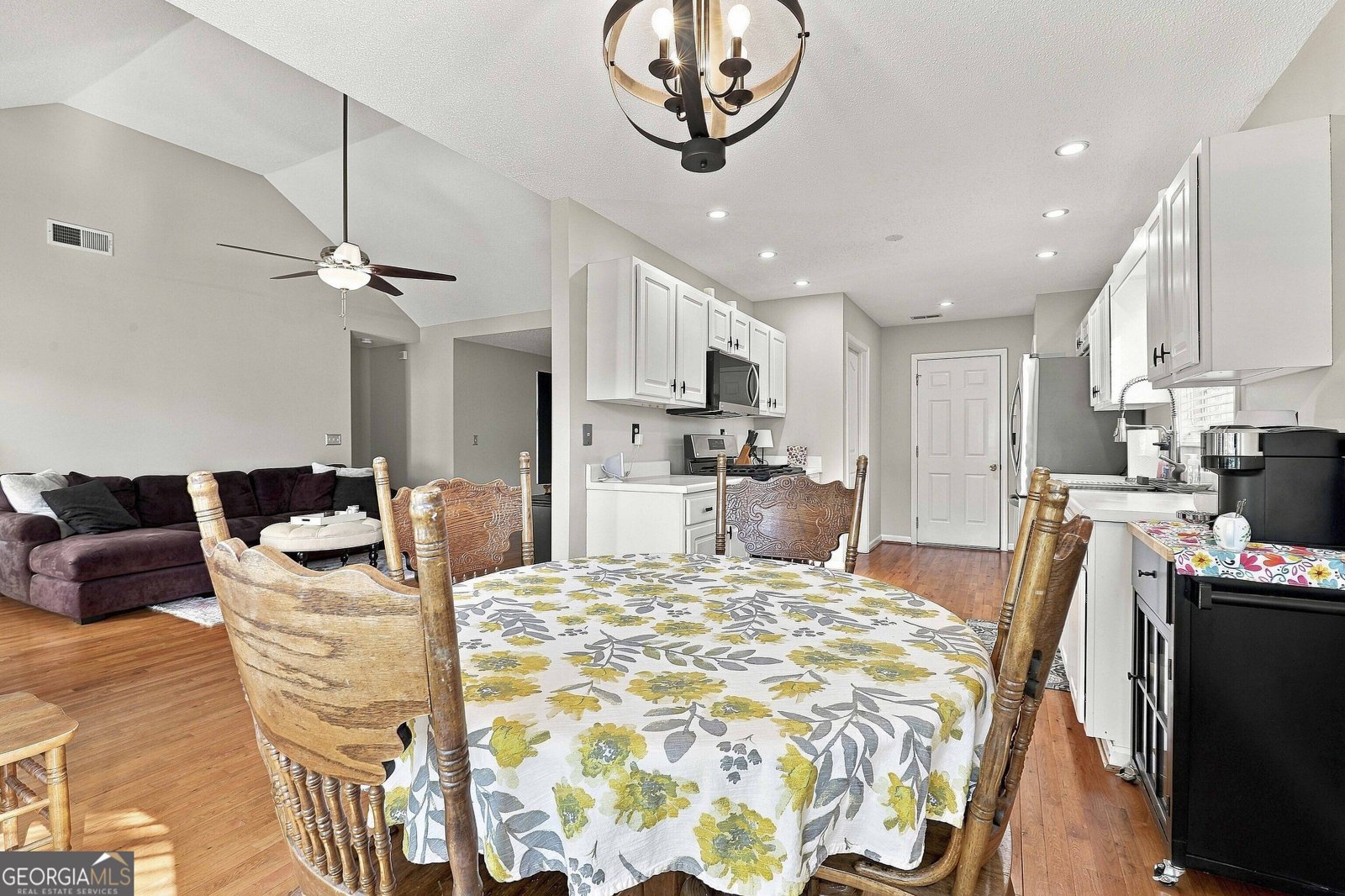 145 Cloverwood Drive Fayetteville - Photo 10