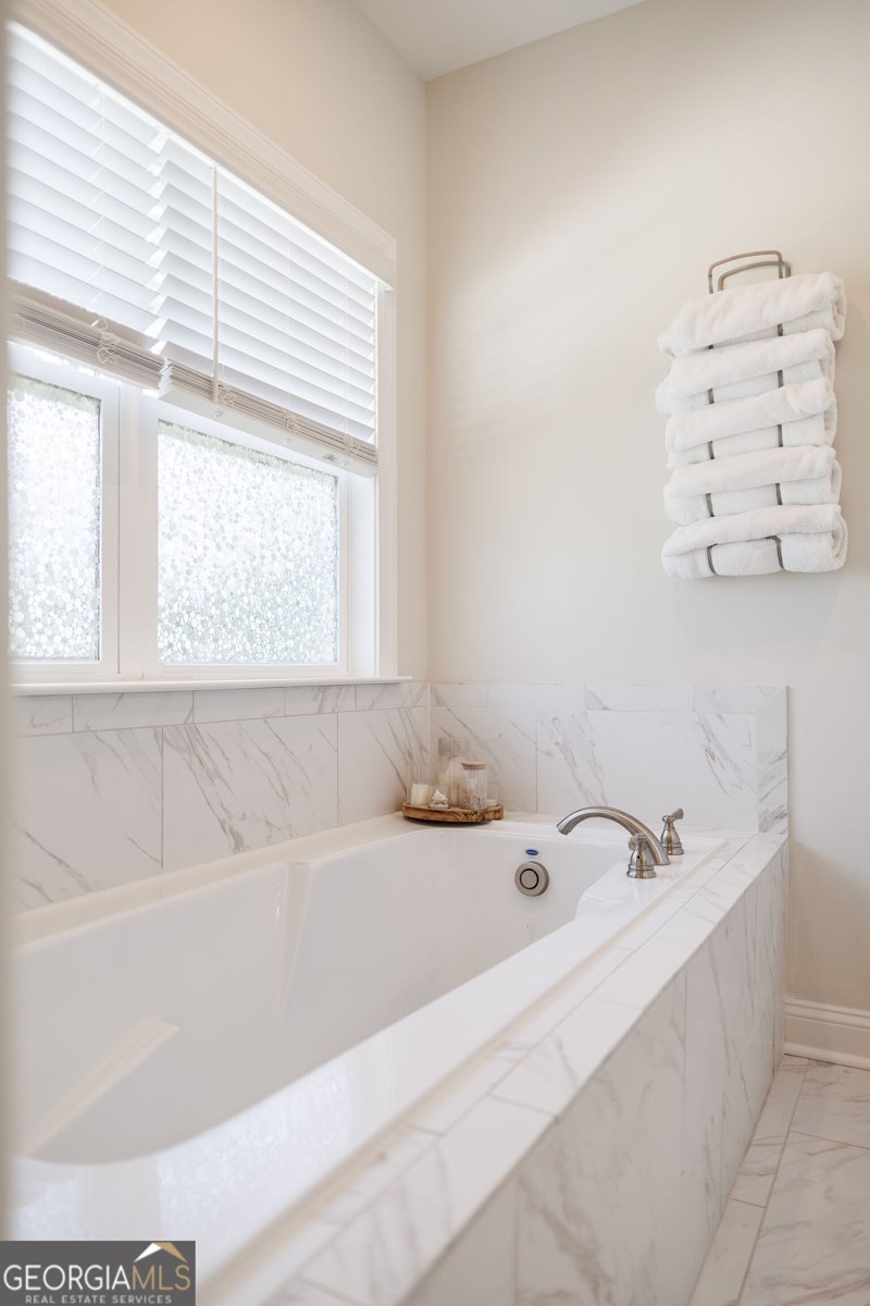 170 Belmont Circle Brunswick - Photo 31