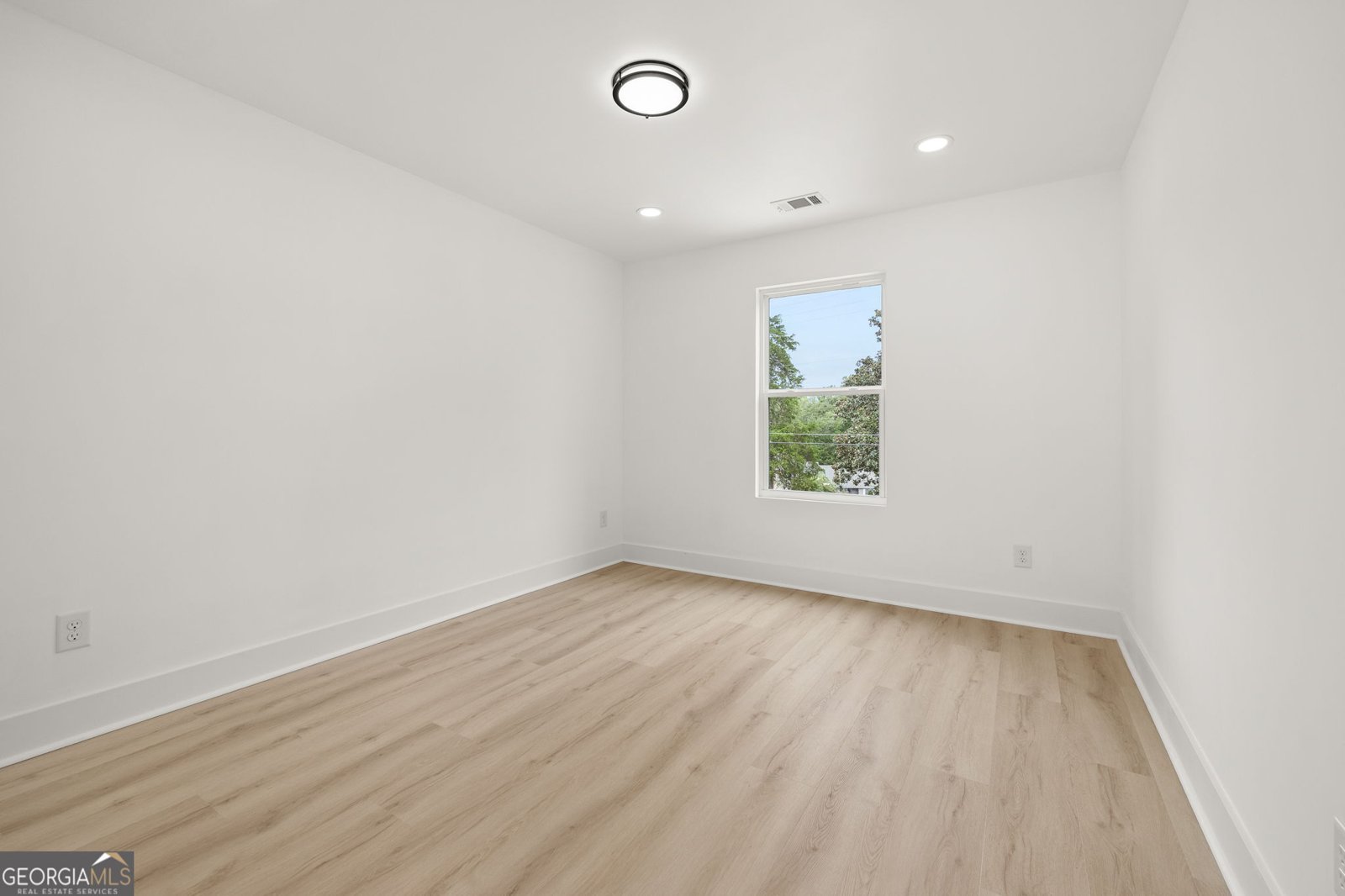 176 Llewellyn Street Clarkesville - Photo 21
