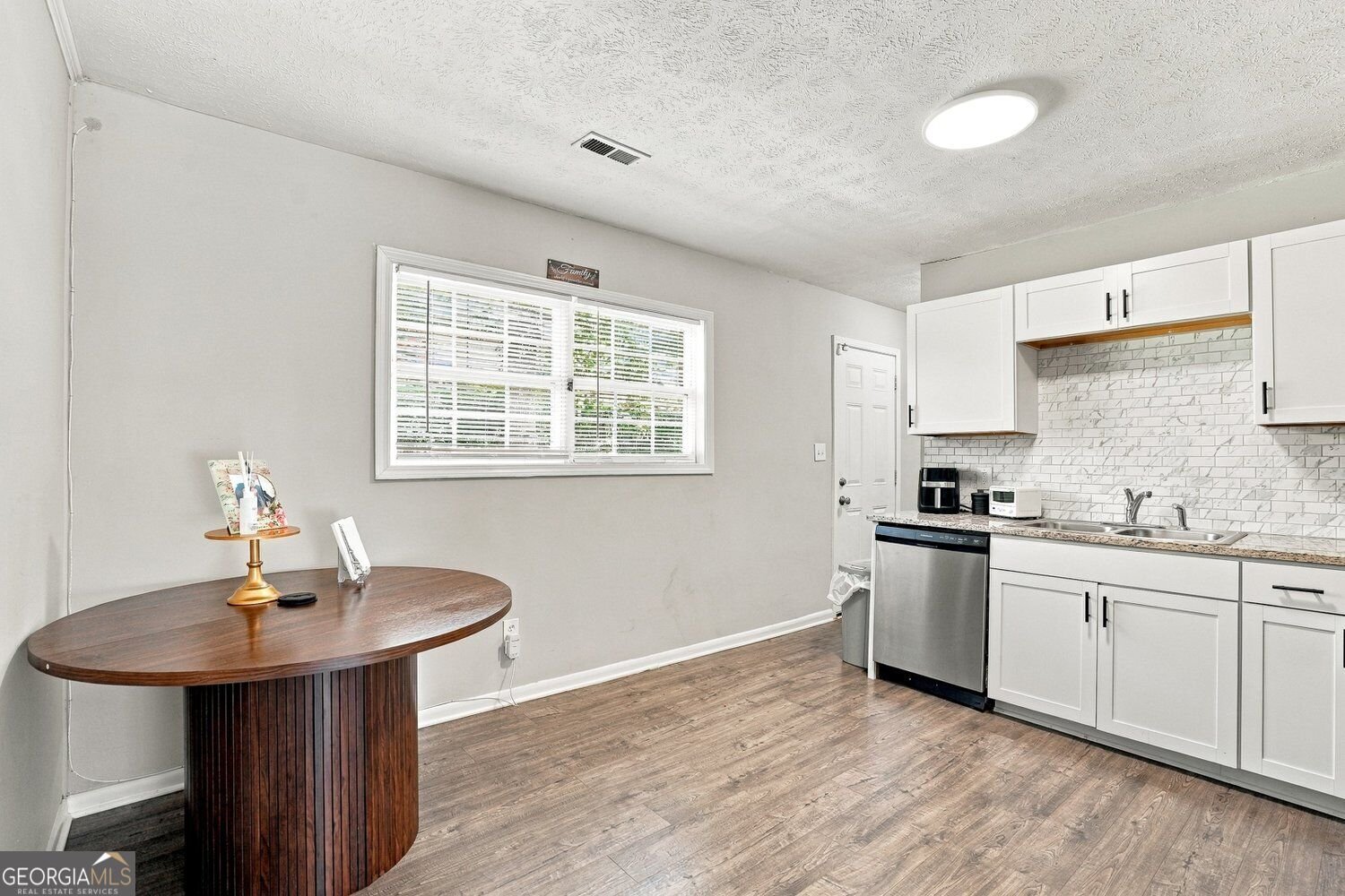 8570 Kennesaw Court Jonesboro - Photo 8