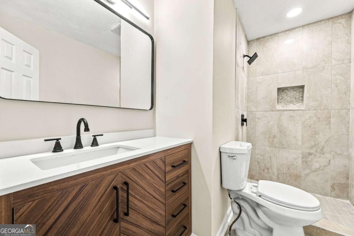 745 Cedar Creek Way Woodstock - Photo 20