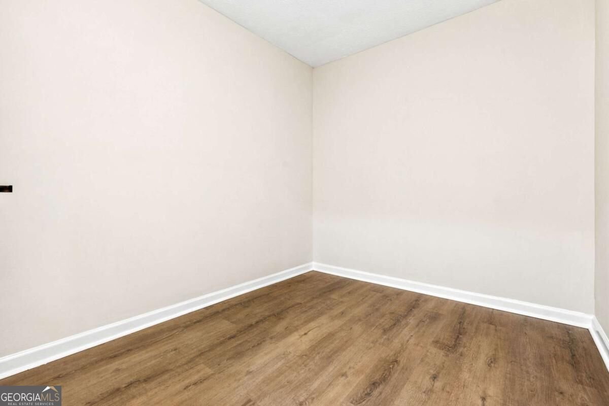 745 Cedar Creek Way Woodstock - Photo 23
