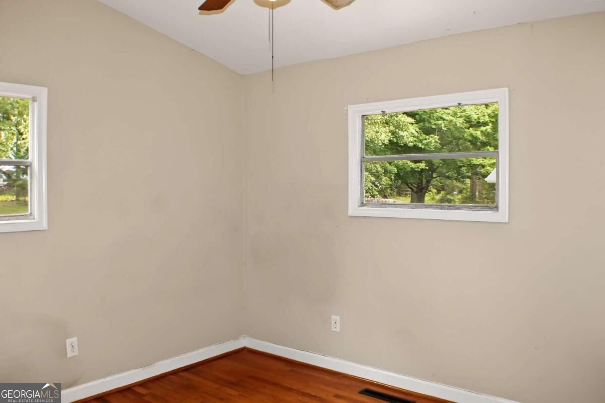 265 Elks Street Winder - Photo 20