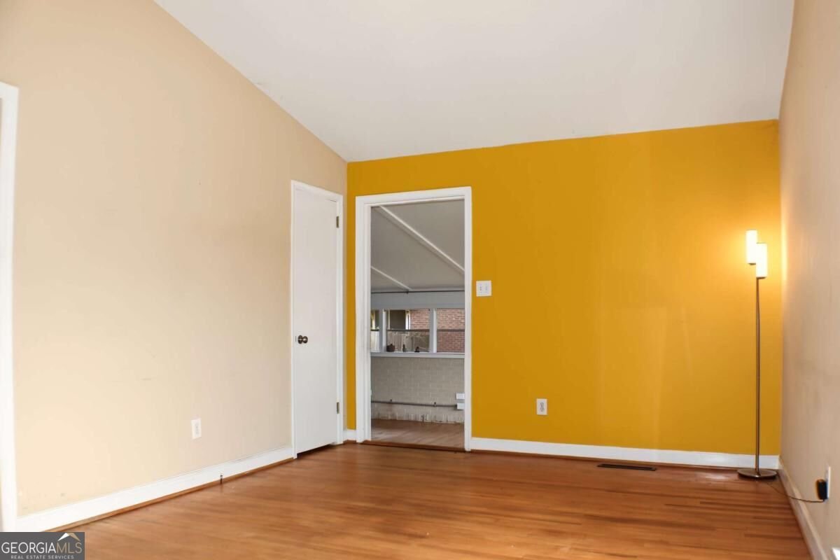 265 Elks Street Winder - Photo 9