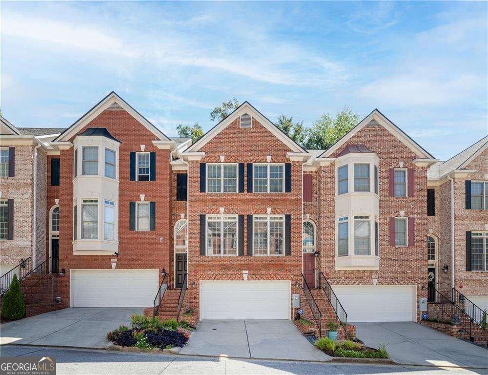 2144 Briarwood Bluff Atlanta - main photo