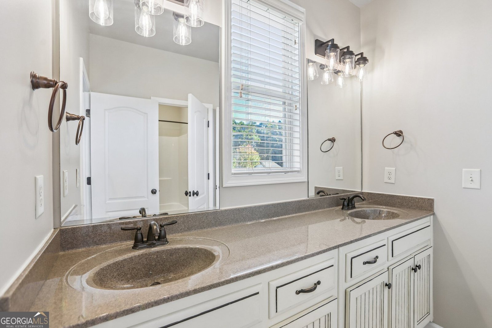 219 Highwoods Parkway Newnan - Photo 33