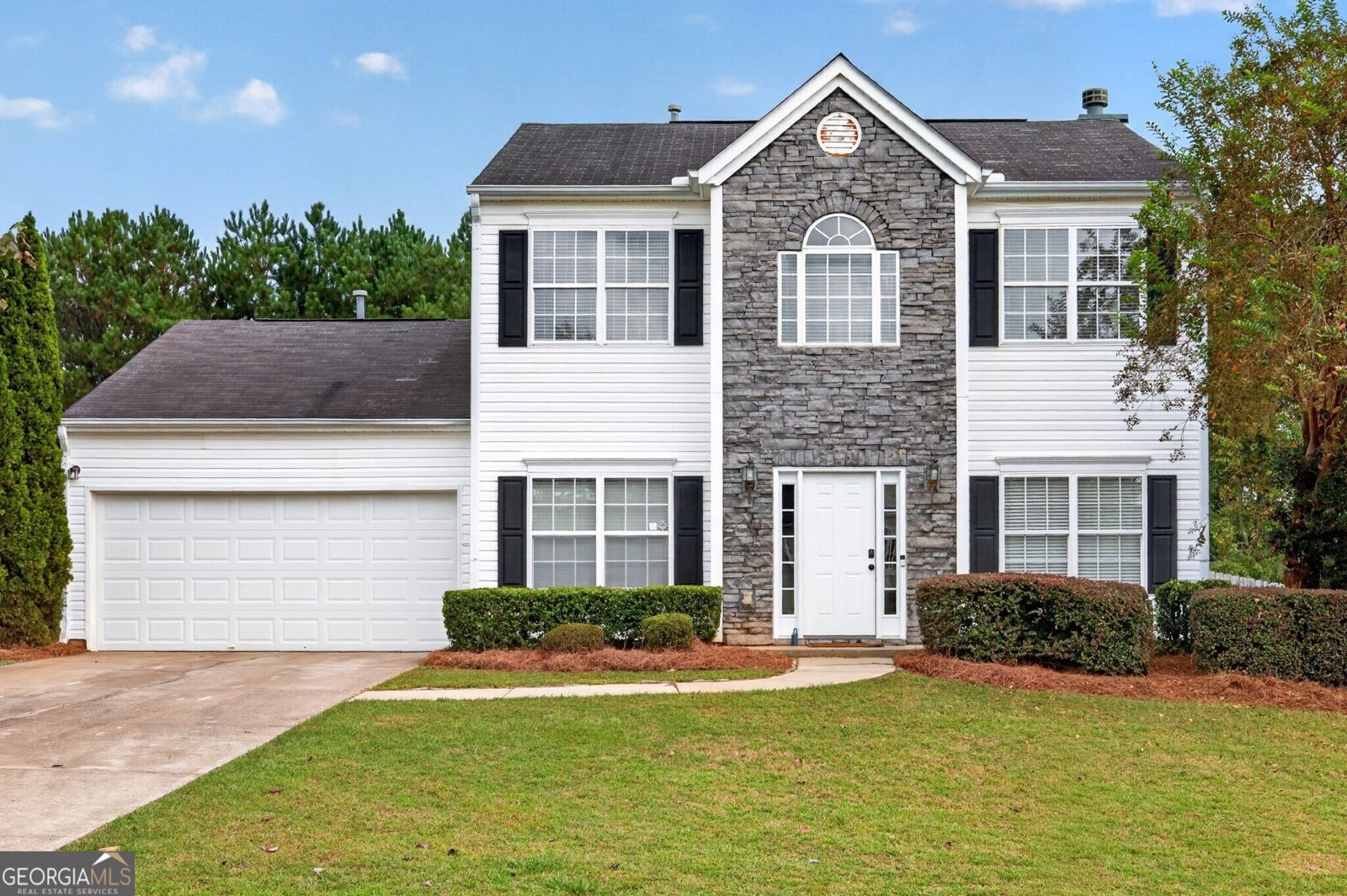 909 Milton Circle Loganville - main photo