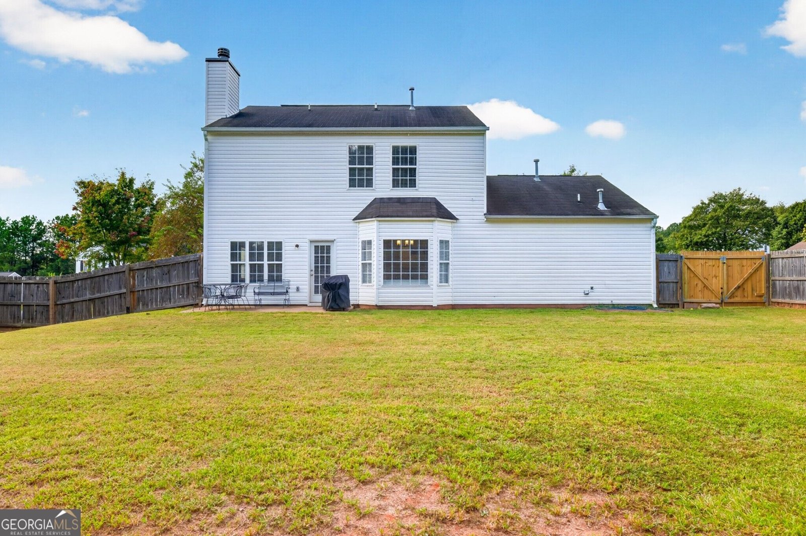 909 Milton Circle Loganville - Photo 37