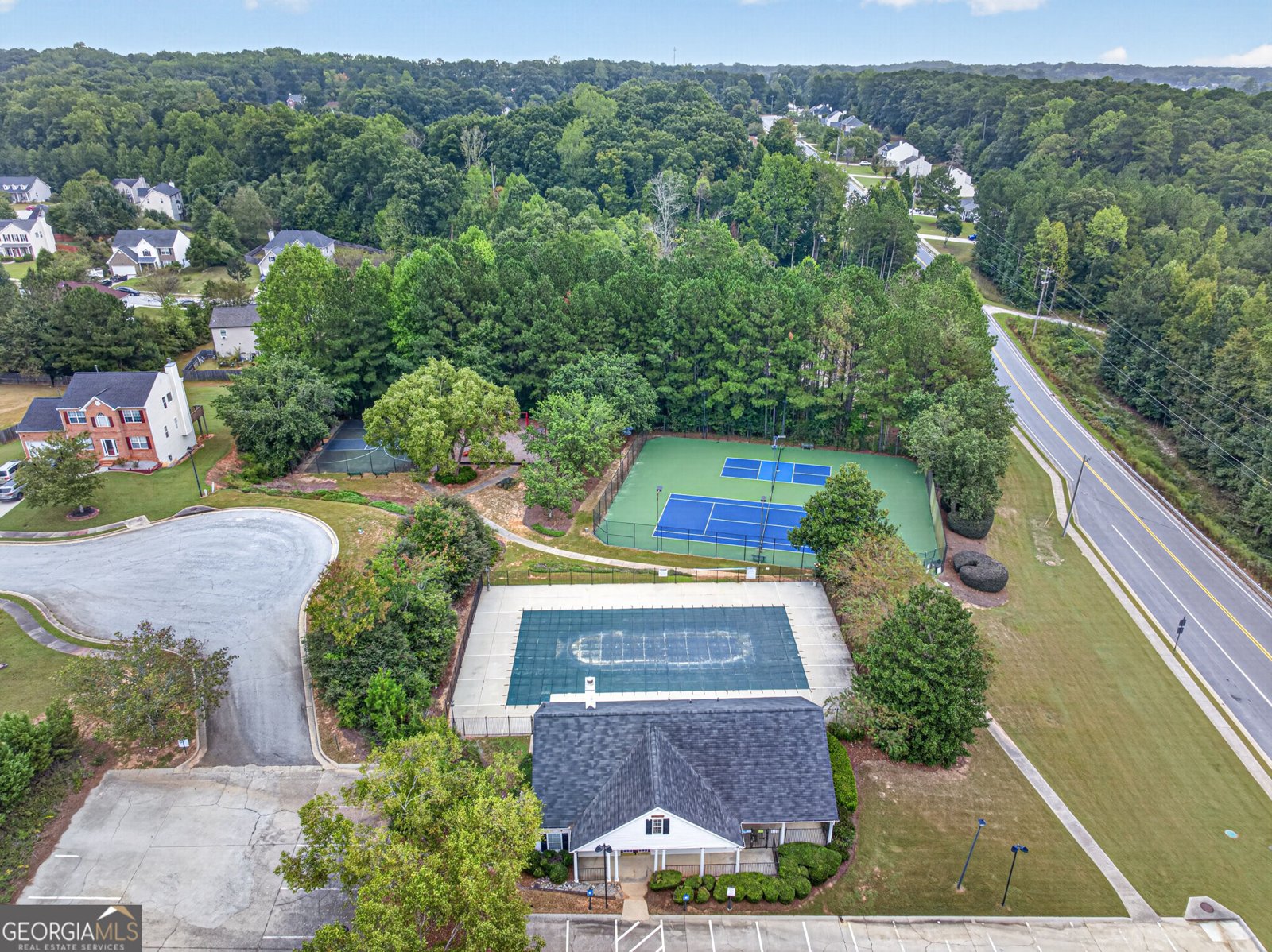 909 Milton Circle Loganville - Photo 47