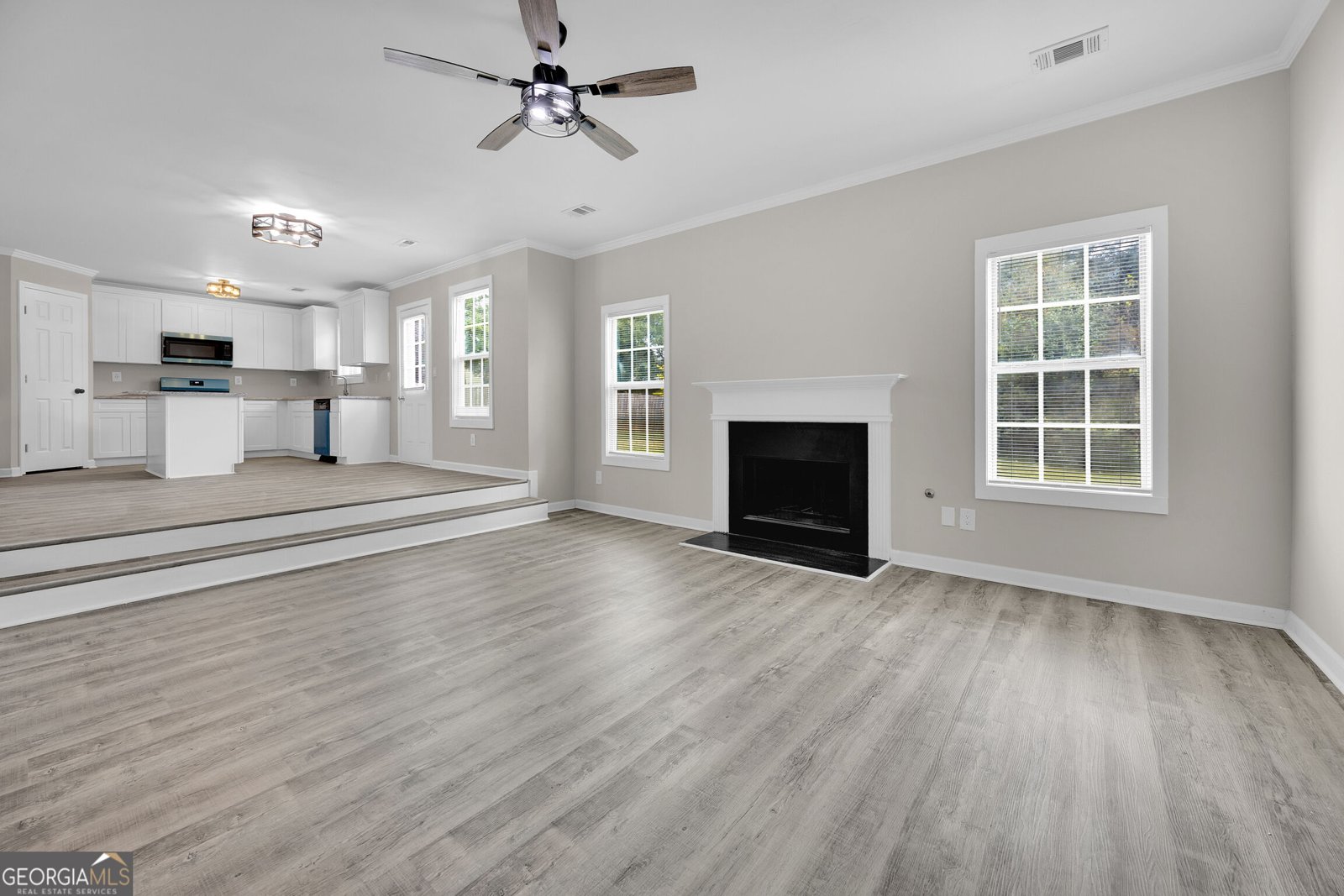 220 Spring Lake Terrace Covington - Photo 10