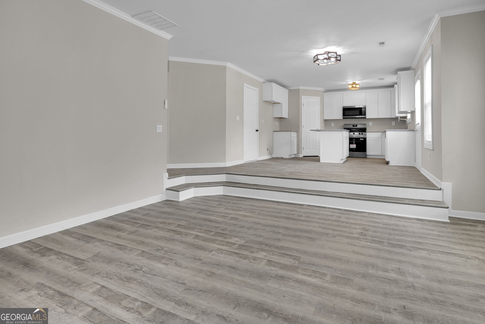 220 Spring Lake Terrace Covington - Photo 14