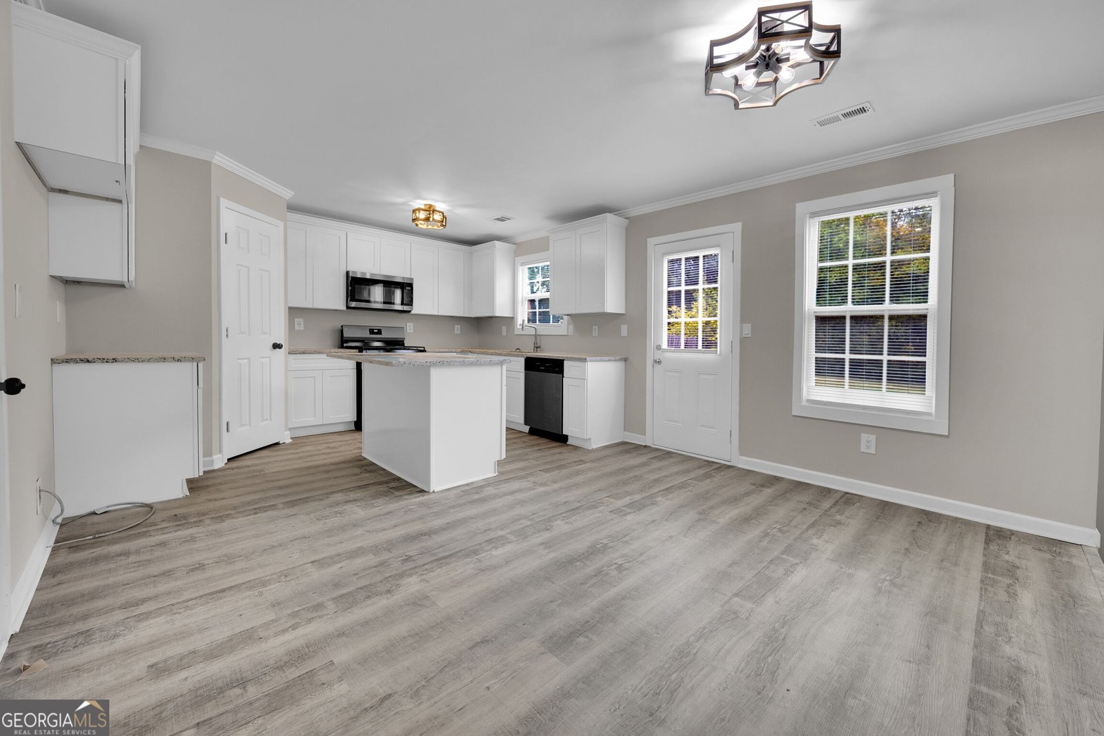 220 Spring Lake Terrace Covington - Photo 15