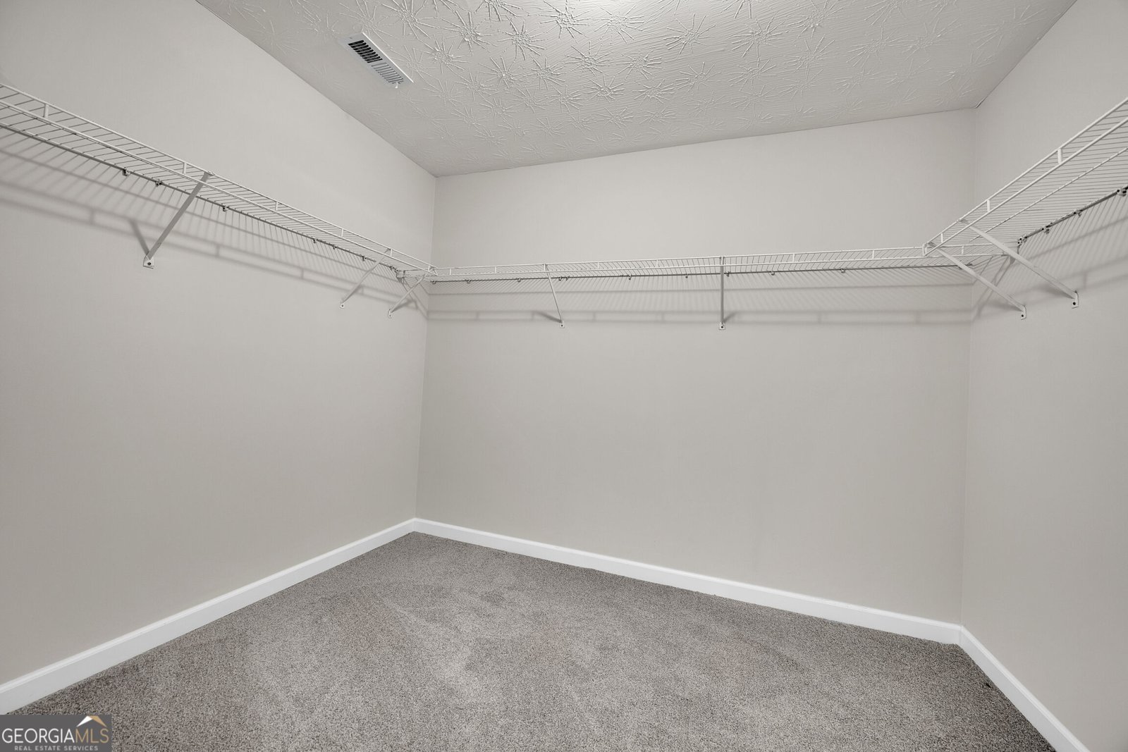 220 Spring Lake Terrace Covington - Photo 32