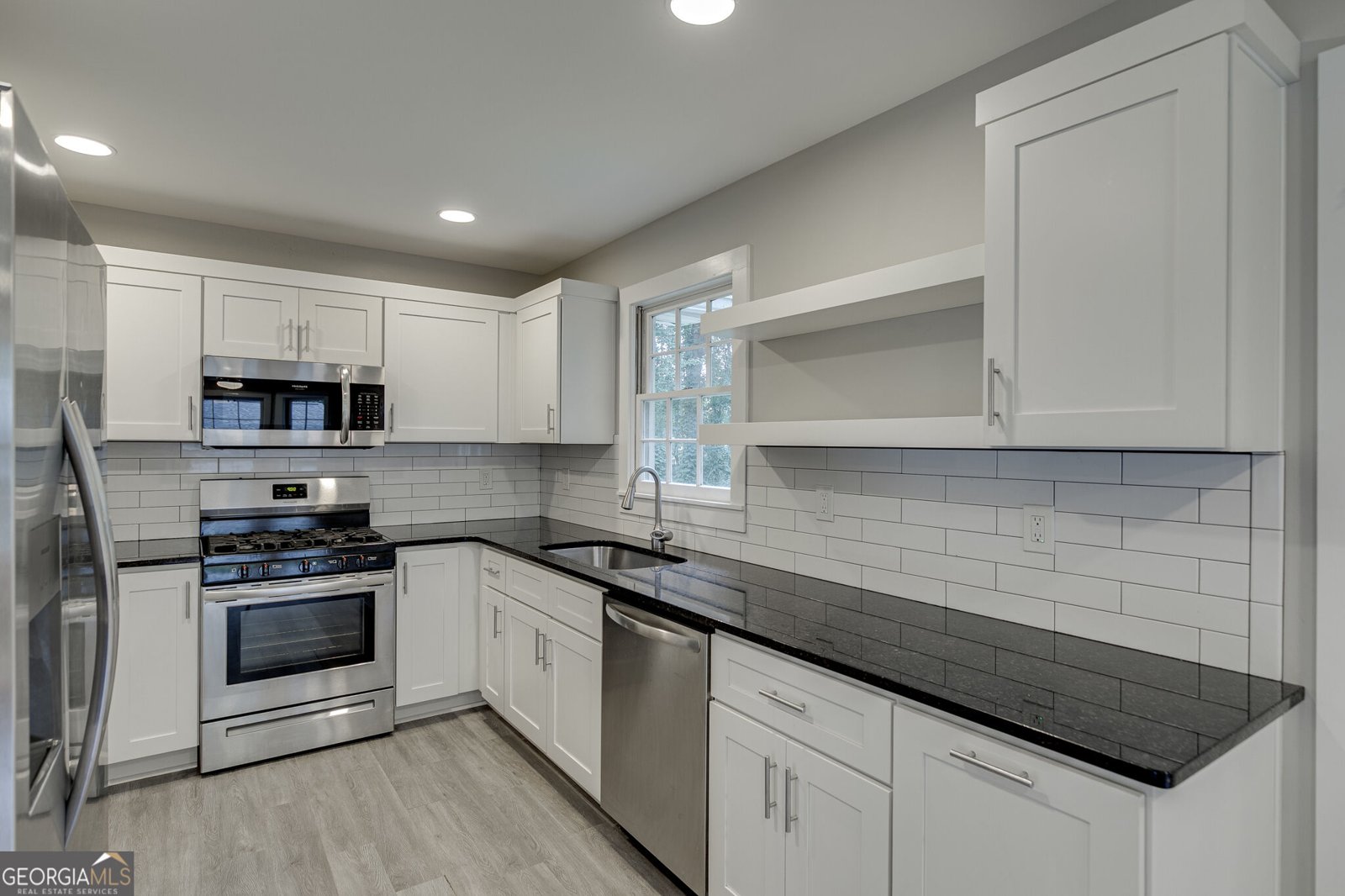 6211 Laurel Wood Trail Flowery Branch - Photo 15