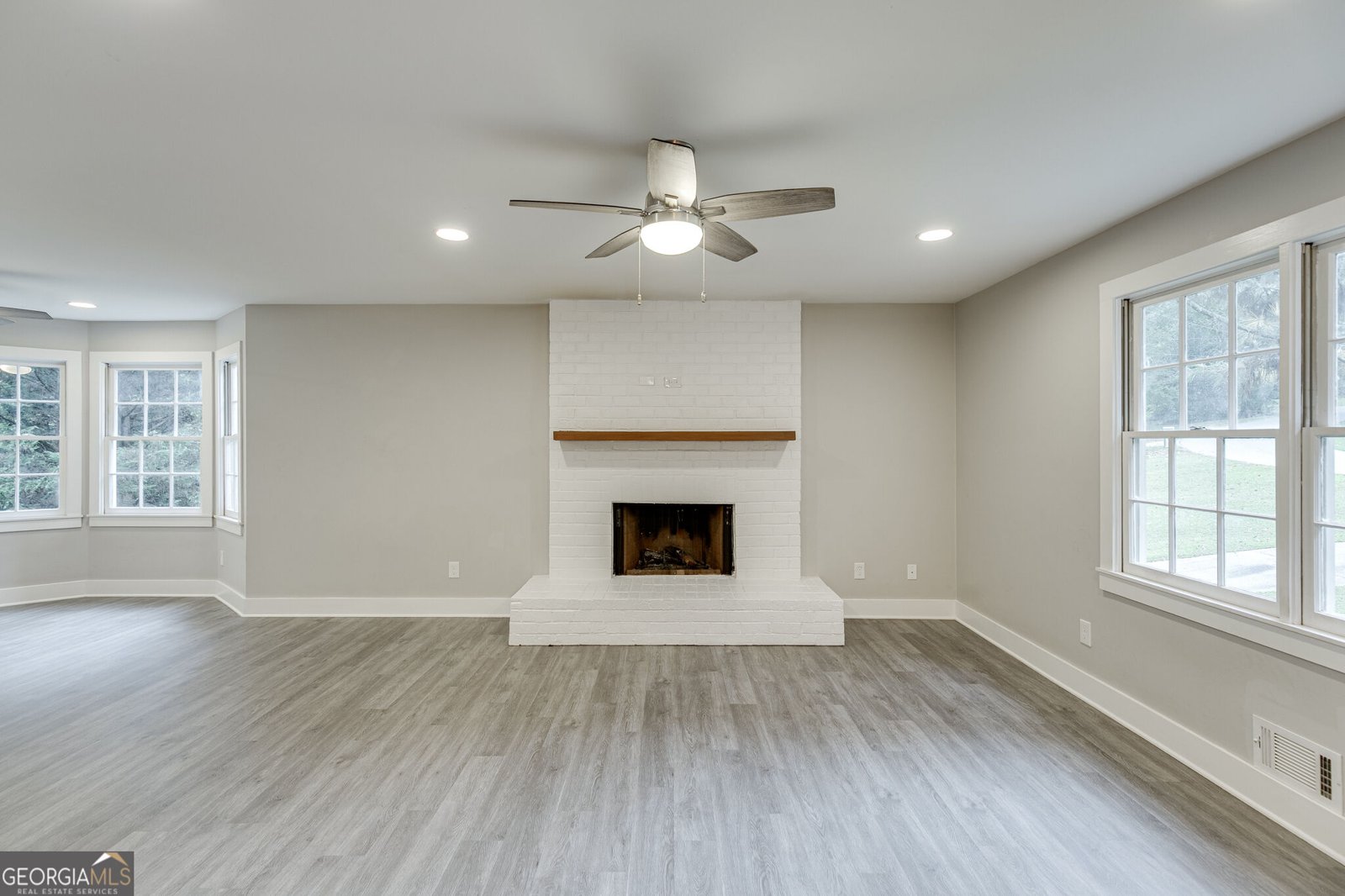 6211 Laurel Wood Trail Flowery Branch - Photo 6
