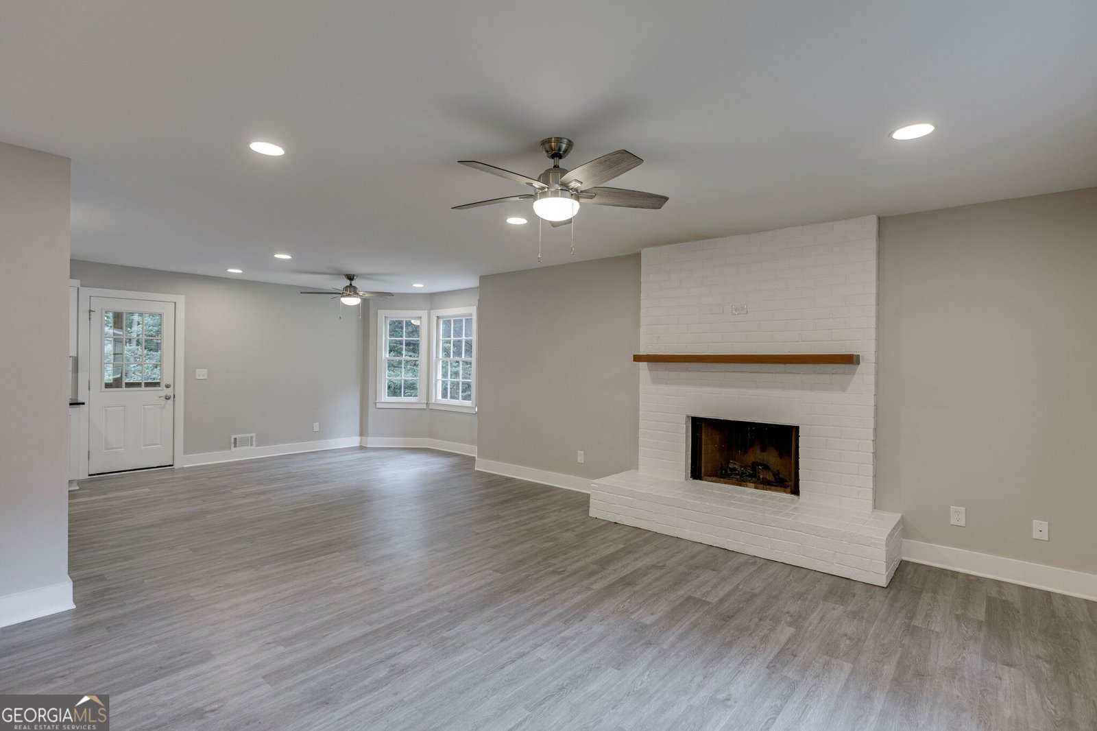 6211 Laurel Wood Trail Flowery Branch - Photo 7
