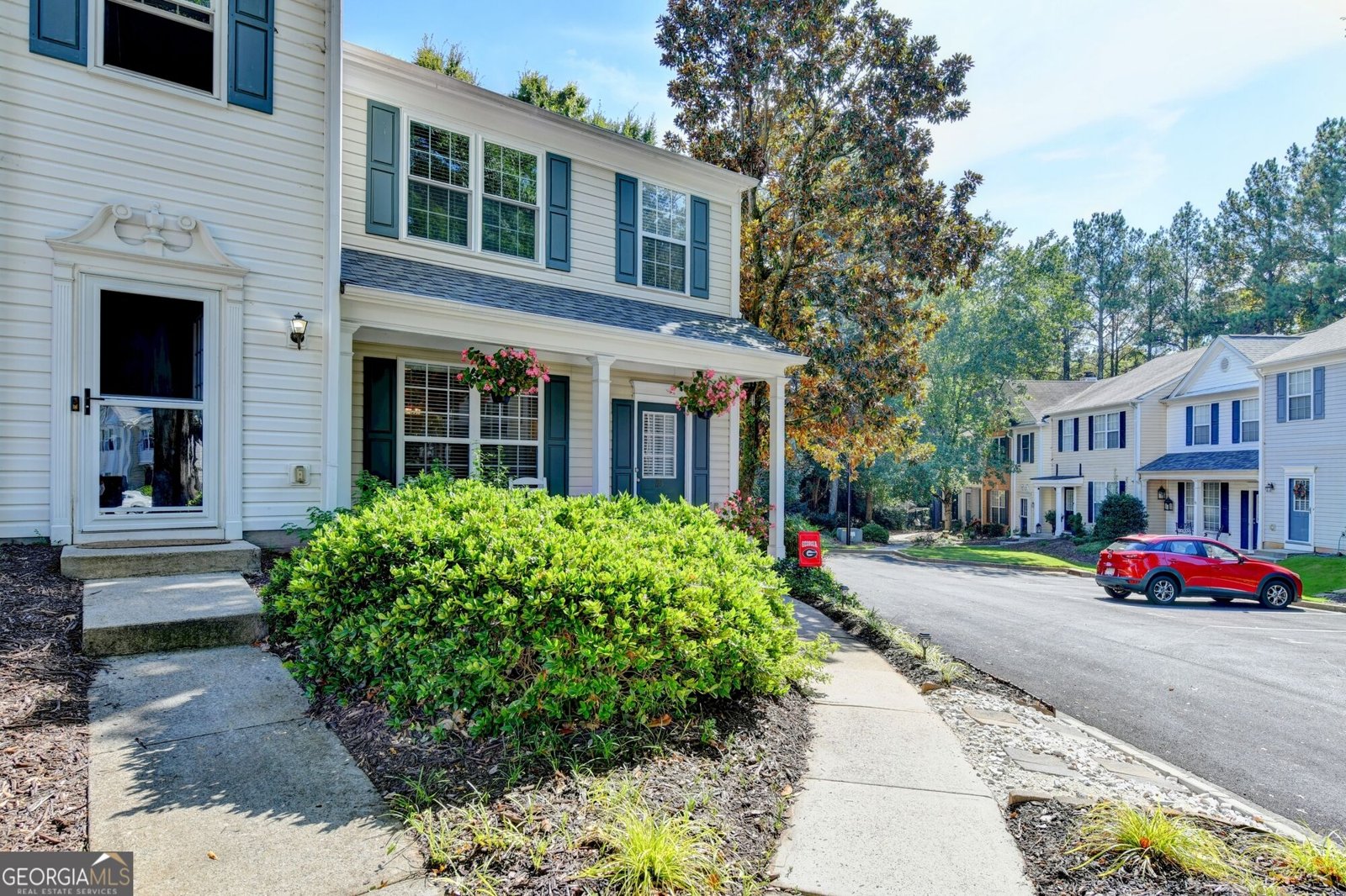 10900 Wittenridge Drive Alpharetta - main photo