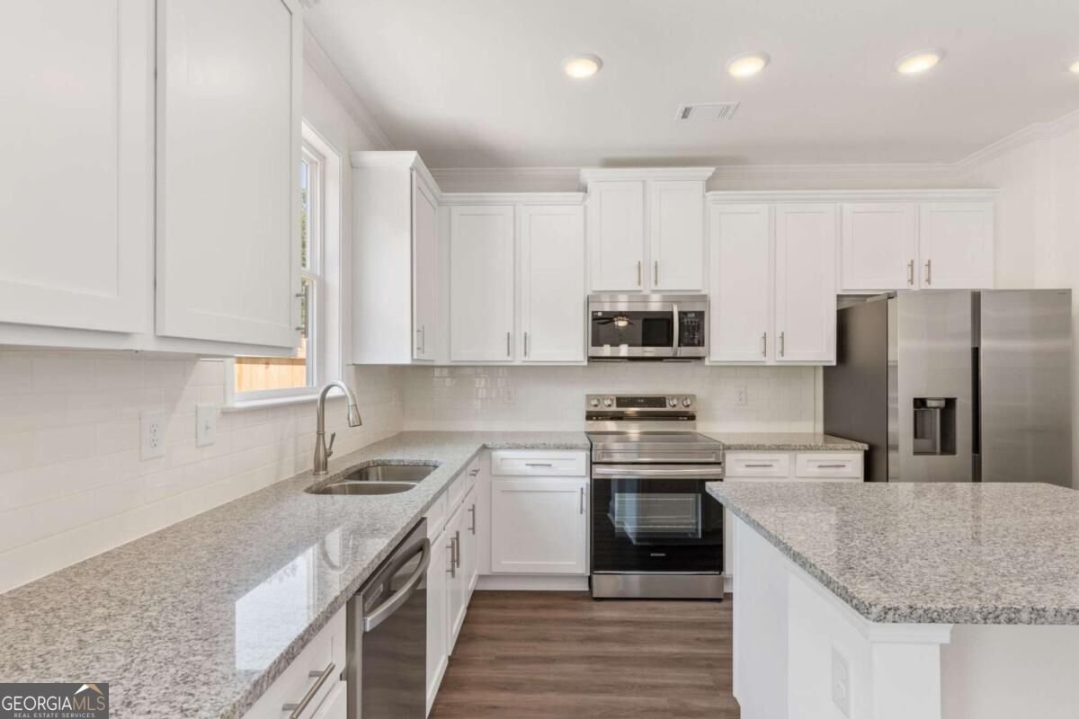 7332 Rocklin Lane Flowery Branch - Photo 19