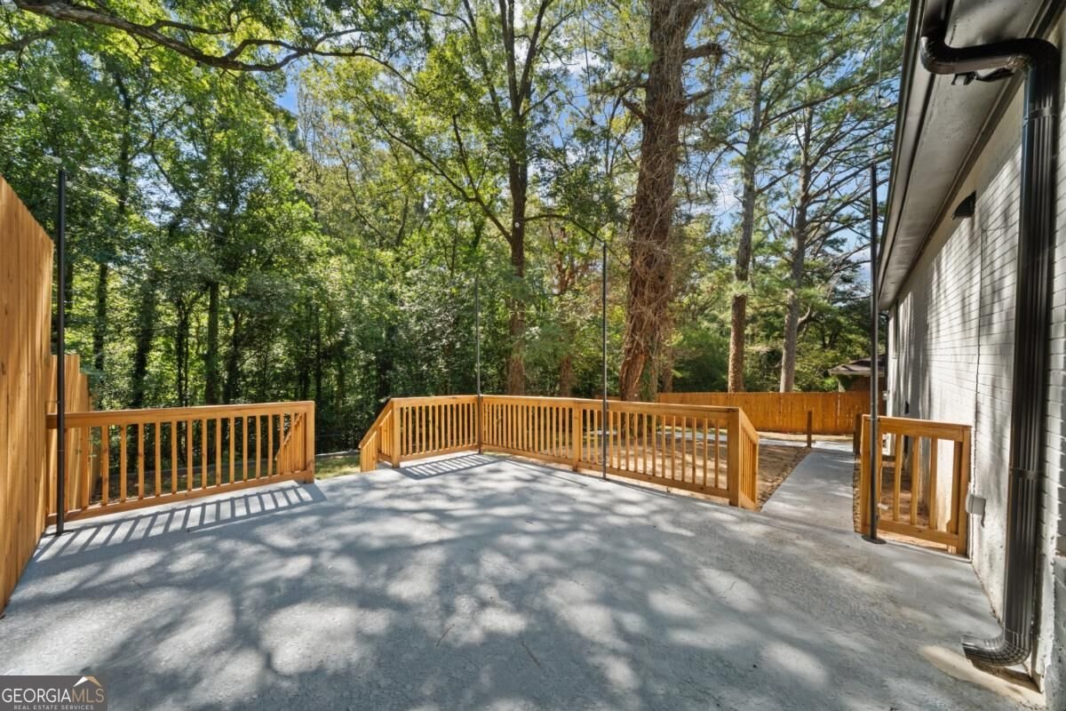 2702 Rollingwood Lane Atlanta - Photo 7
