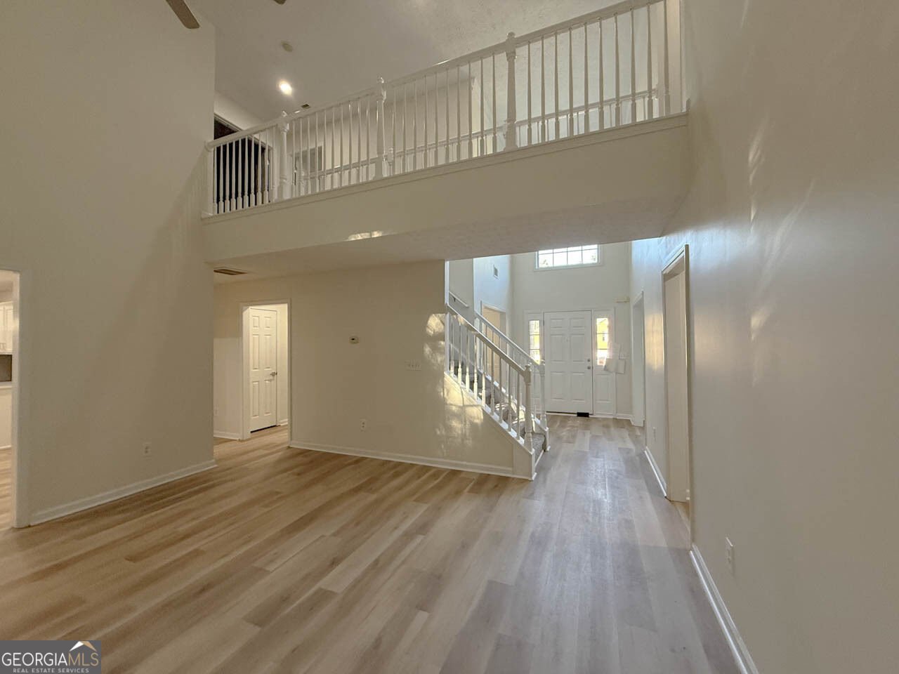 6681 Point Of Woods Drive Stone Mountain - Photo 11