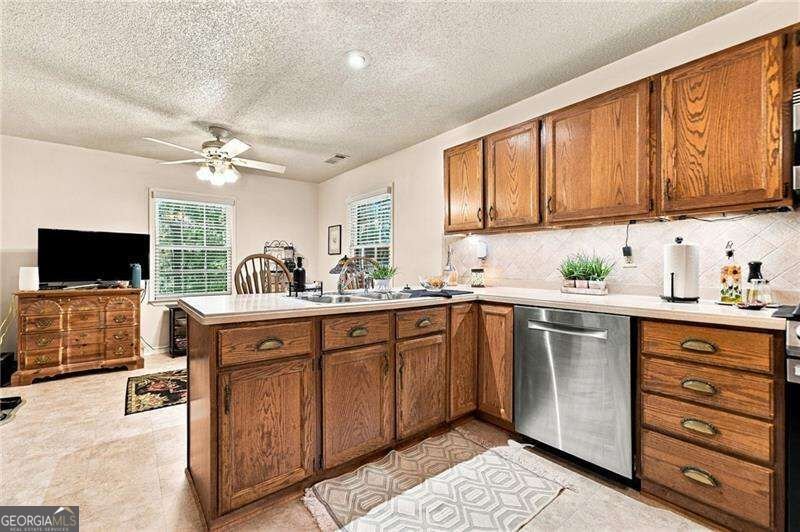 5011 Peach Mountain Circle Gainesville - Photo 15