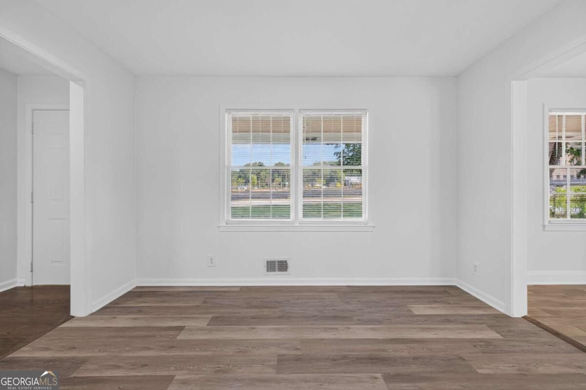 1021 GRAYSON Highway Lawrenceville - Photo 11