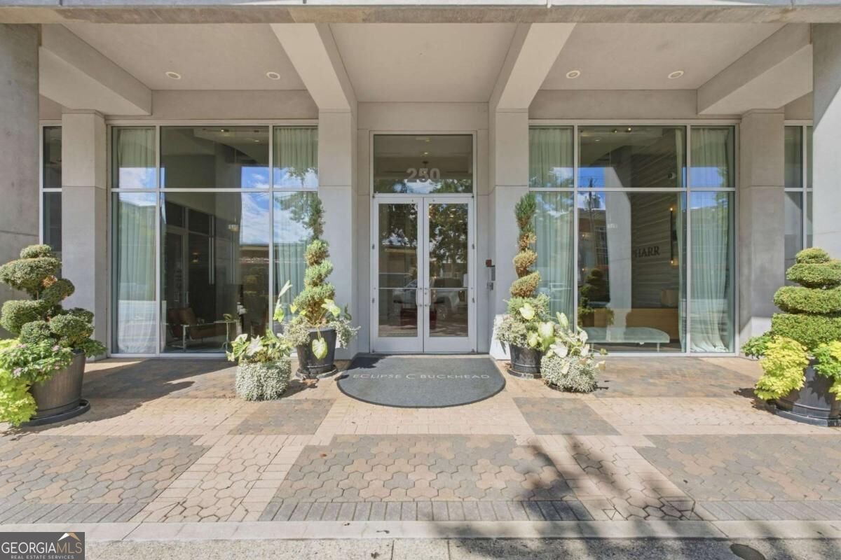 250 Pharr Road Atlanta - main photo