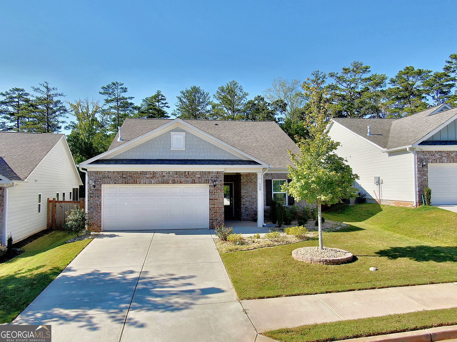 129 Park Lane Fairburn - main photo