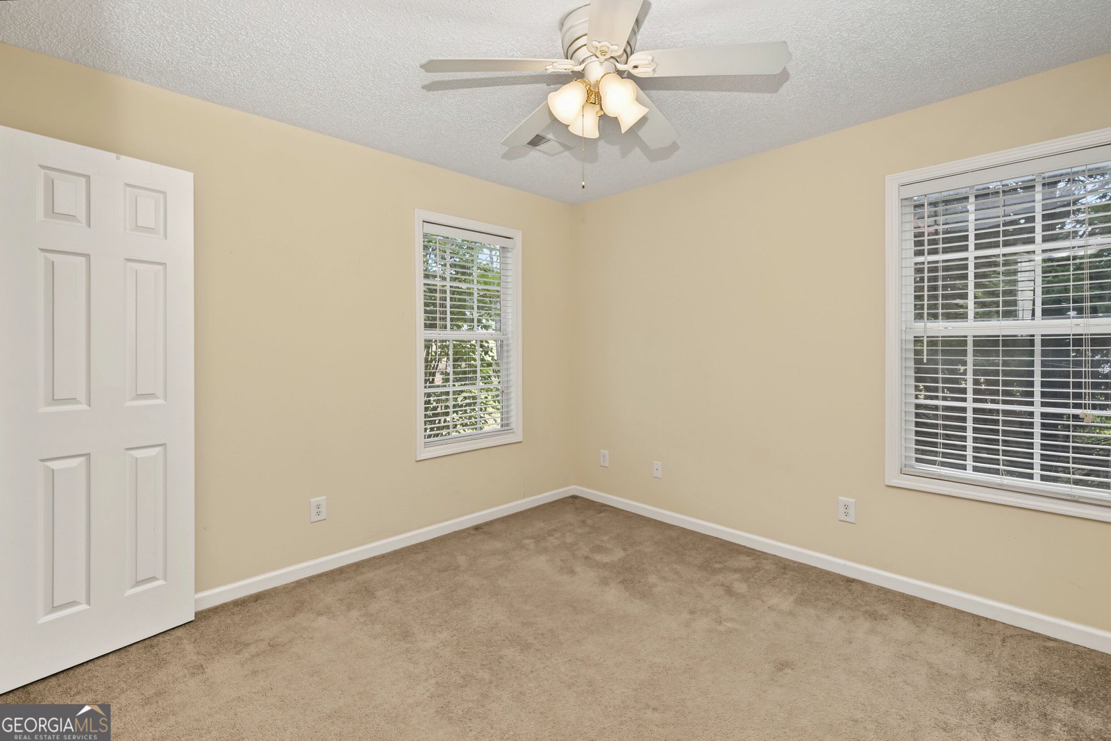 129 King Richard Drive Griffin - Photo 27