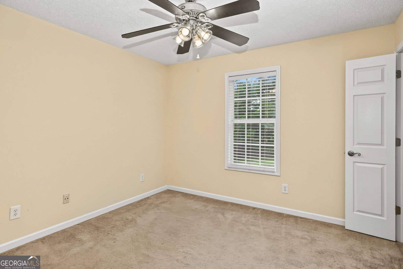 129 King Richard Drive Griffin - Photo 30