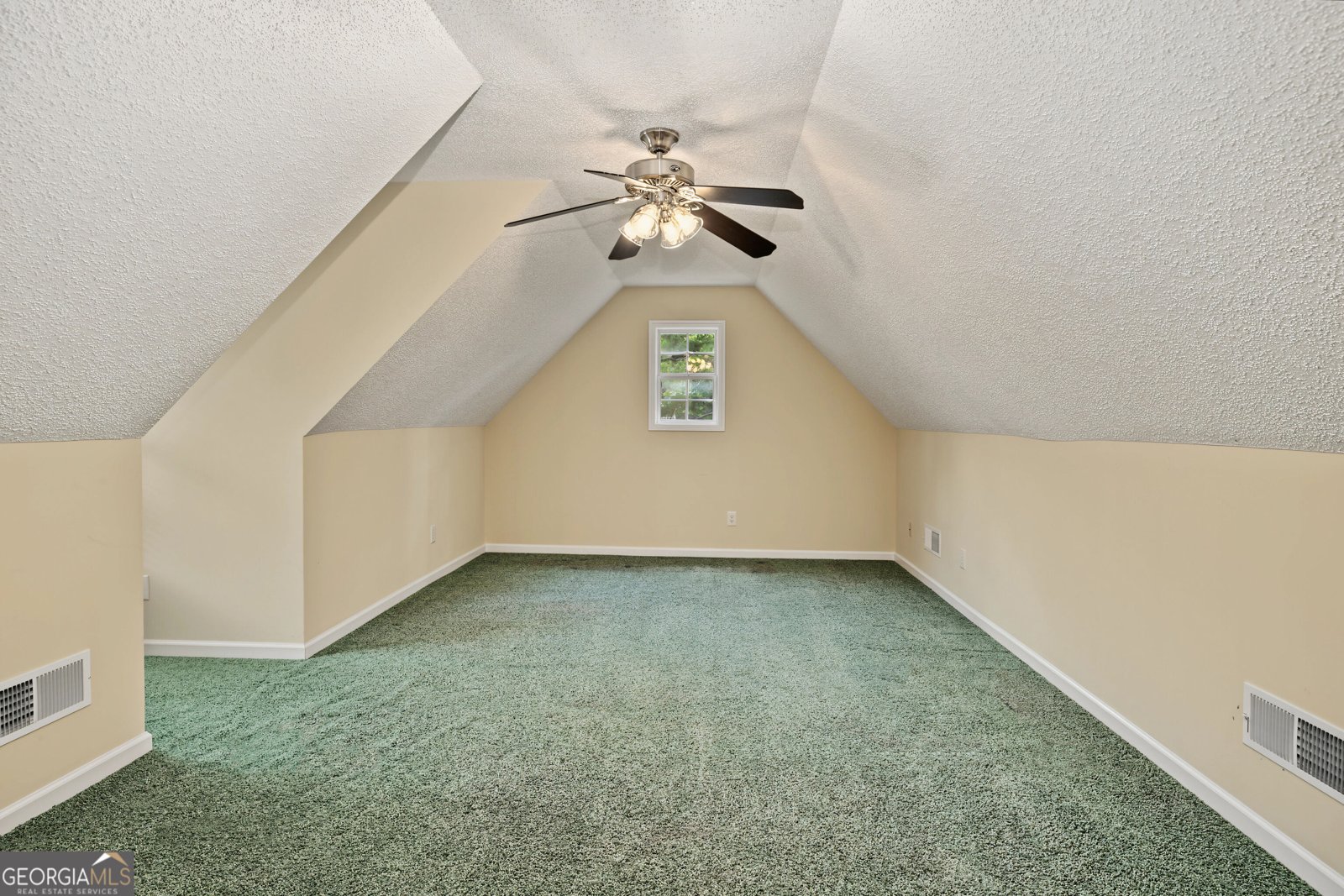 129 King Richard Drive Griffin - Photo 32