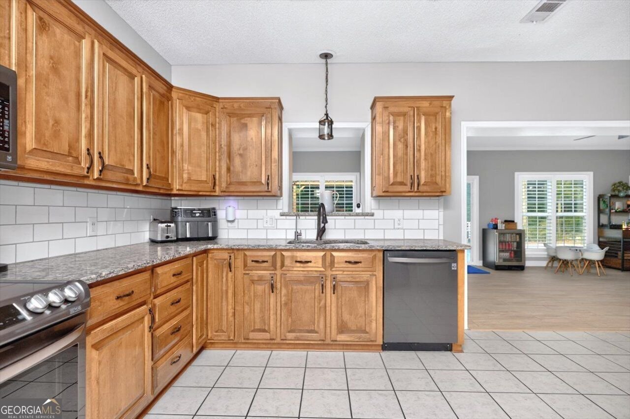 211 White Columns Drive Kathleen - Photo 22