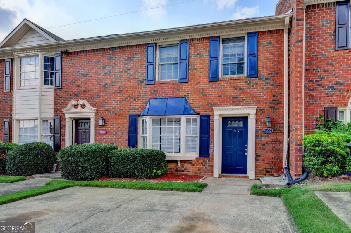 5607 Executive Way Norcross - main photo
