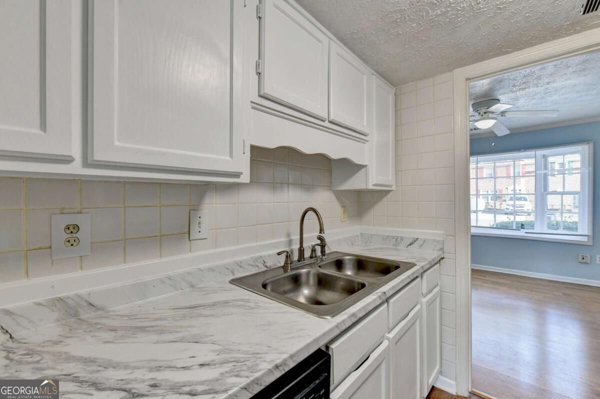 5607 Executive Way Norcross - Photo 15